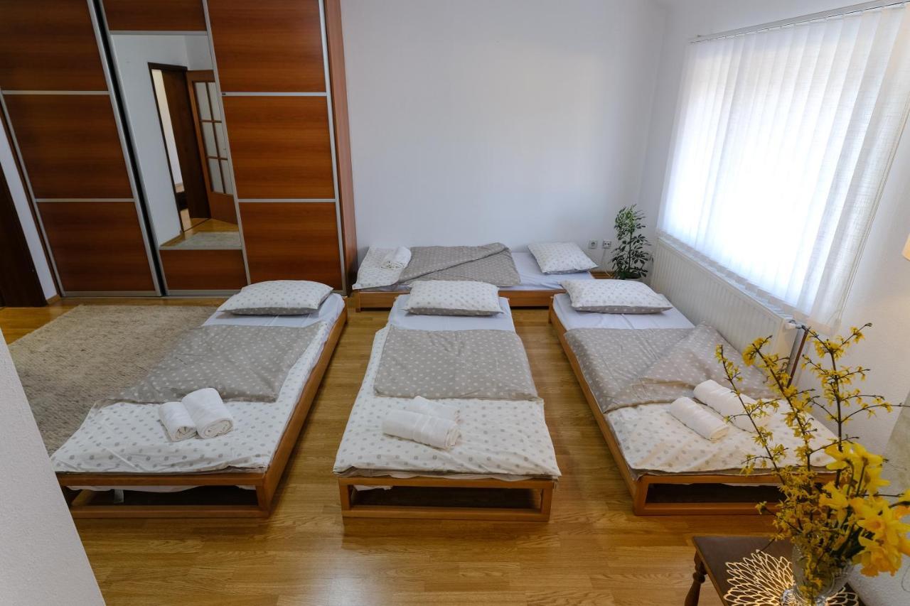The Cosmic Gate Apartments Visoko Ngoại thất bức ảnh