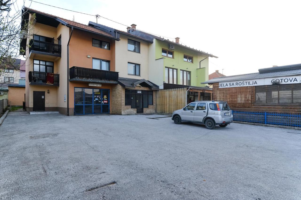 The Cosmic Gate Apartments Visoko Ngoại thất bức ảnh